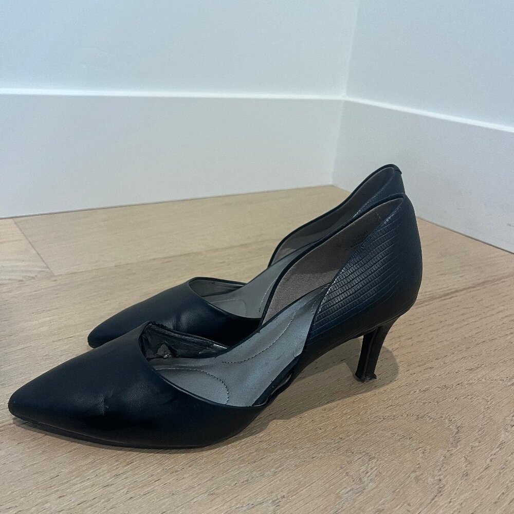 Black heels
